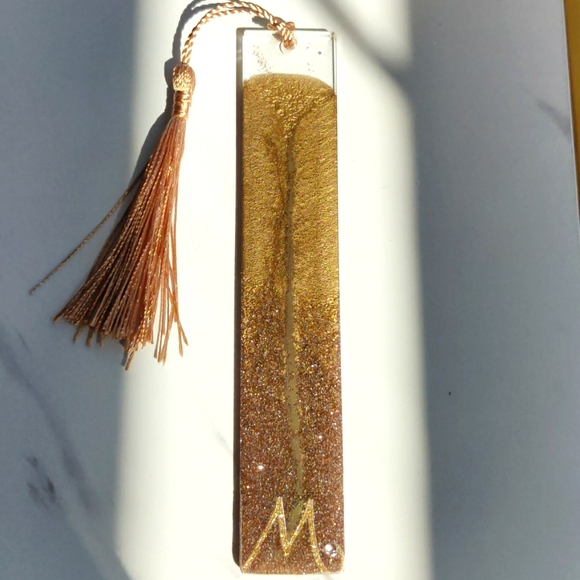 Handmade Initial Resin Bookmark - Picture 1 of 3